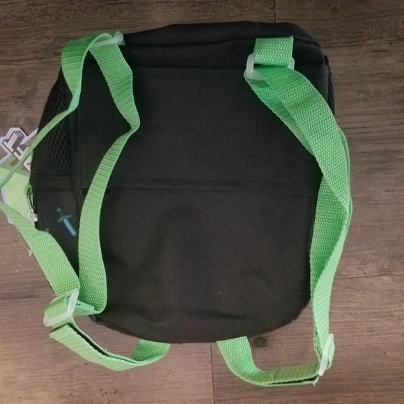 Minecraft 10" Creeper backpack - Picture 2 of 7